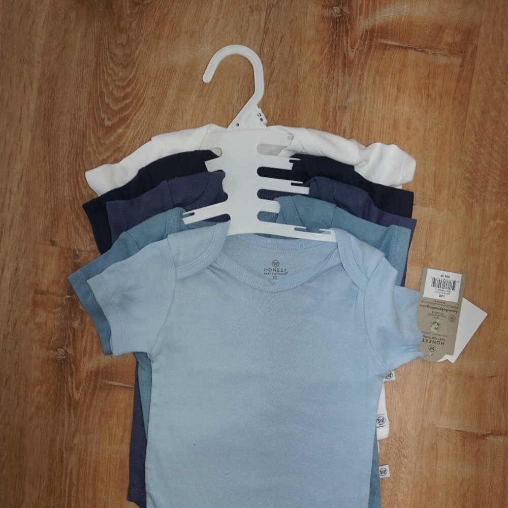 NWT Honest Baby Clothing 12 month bodysuits, 5 pack, organic cotton
